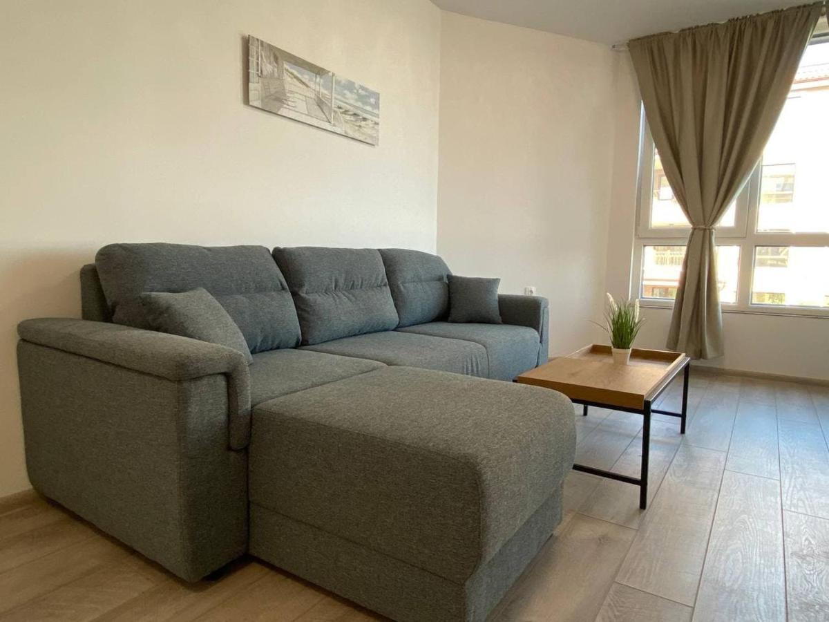 Апартаменти За Гости "Екатерина" Guest Apartments "Ekaterina" Burgaz Dış mekan fotoğraf